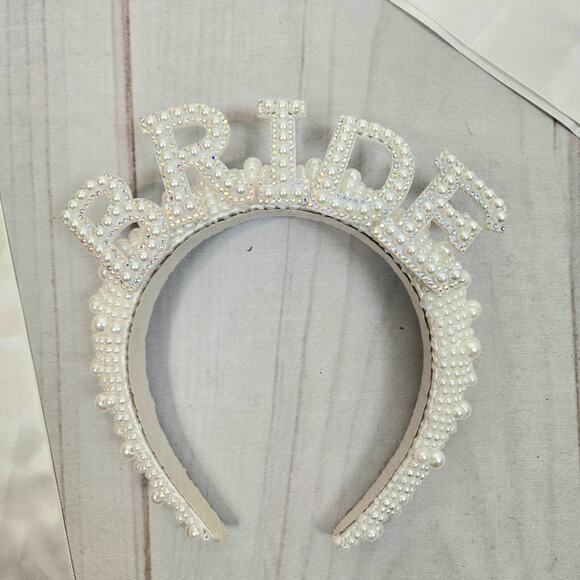 Bachelorette Party Accessories Bundle - Picture 4 of 7